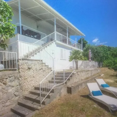 Carmen * Jesenice (Split-Dalmatia)